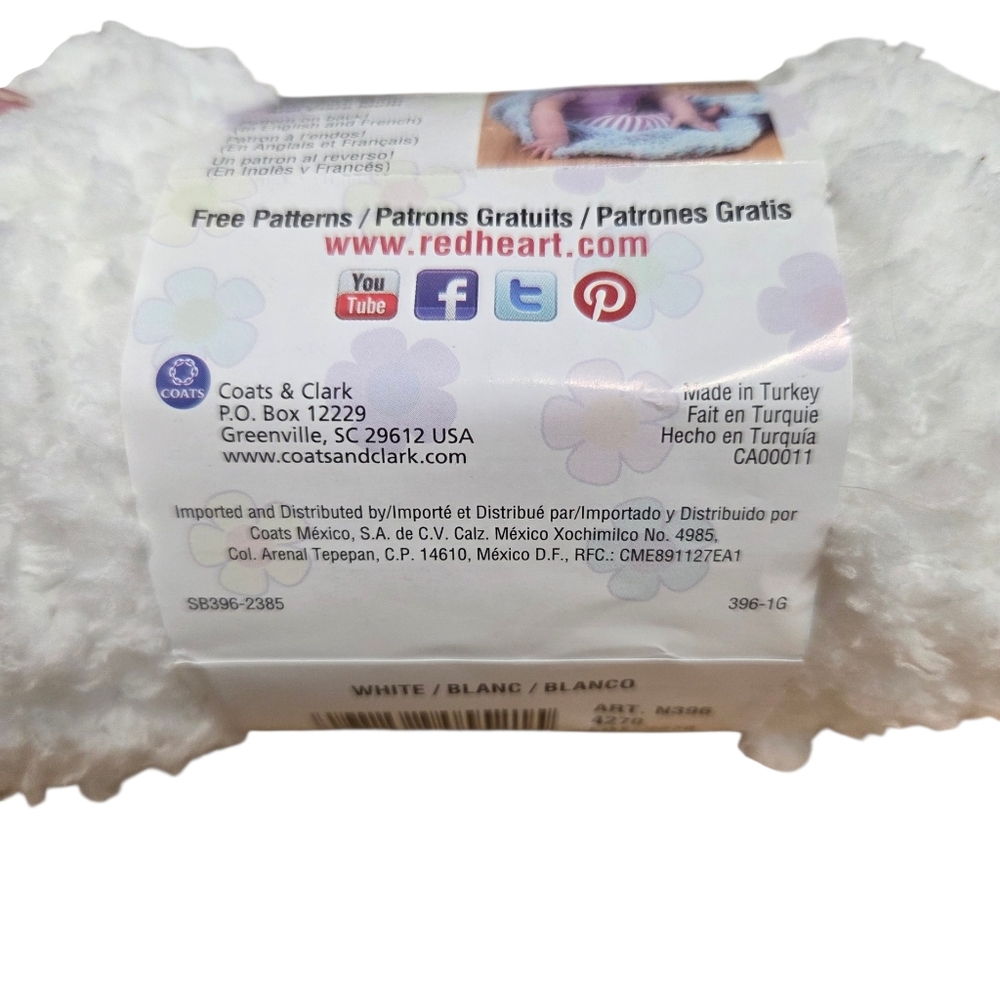 Red Heart Buttercup DISCONTINUED “White” - New Lot Of Seven Skeins Crochet Knit - Picture 6 of 10